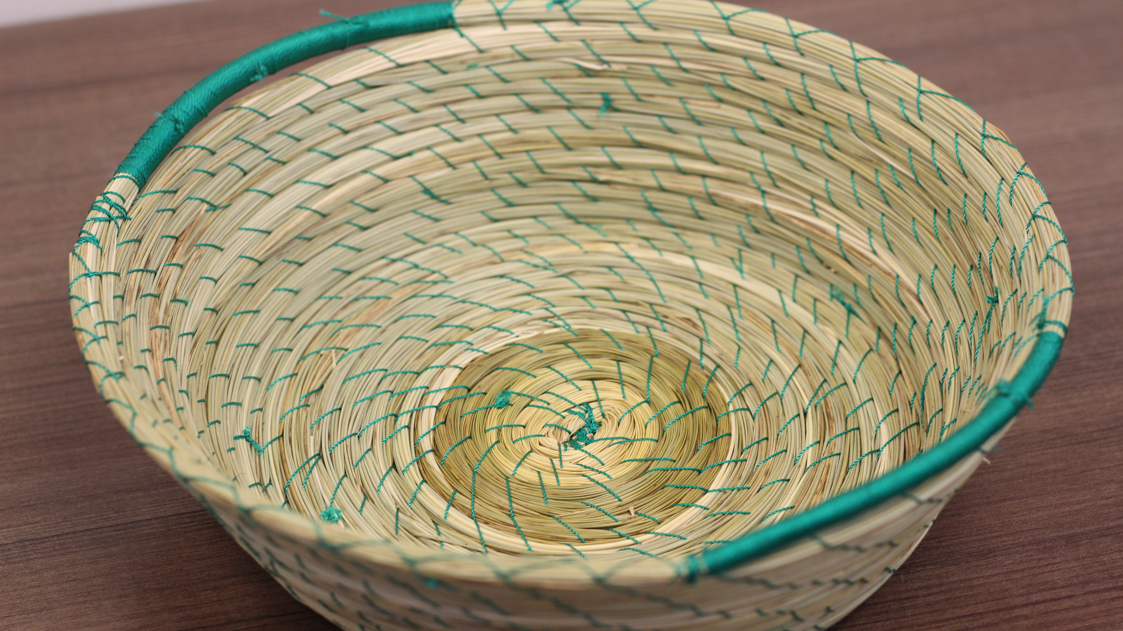 WHOLESALE Green Nature Straw Basket