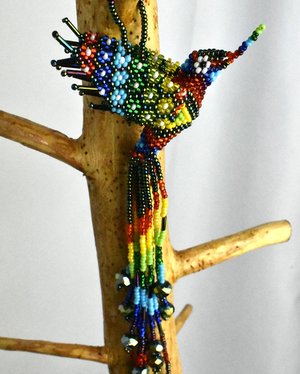 WHOLESALE Versatile Hummingbird Accessory Multicolor